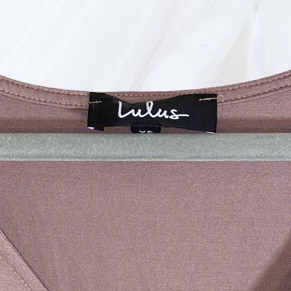 Lulu’s (XS) Beige Long Sleeve Mini Dress - Picture 4 of 6
